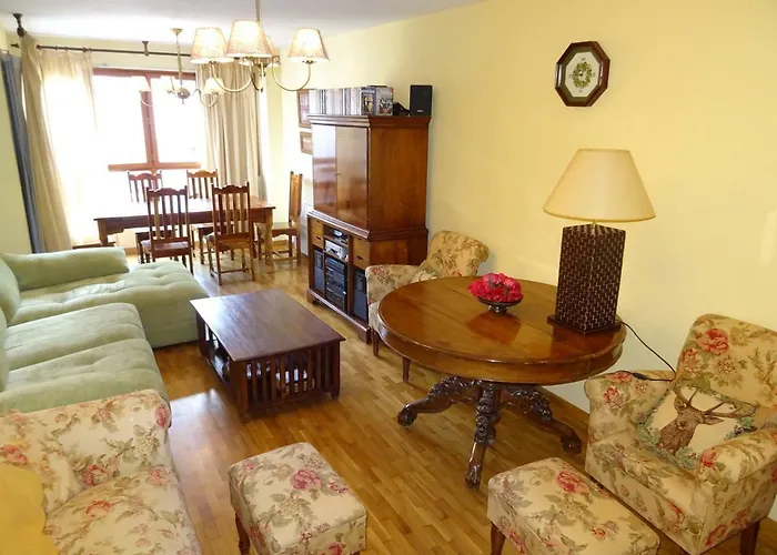 Piso Grande En El Centro De Con Wifi Y Garaje Apartamento *